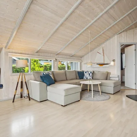 Cassiopeia * Sjølund